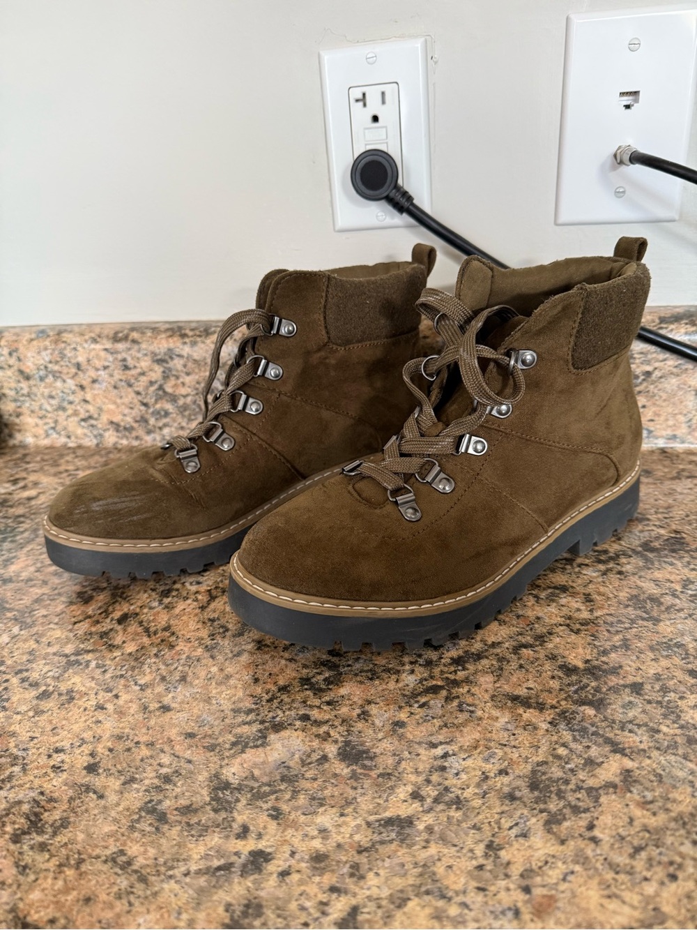 Cliffs by WHITE MOUNTAIN Ankle Boots